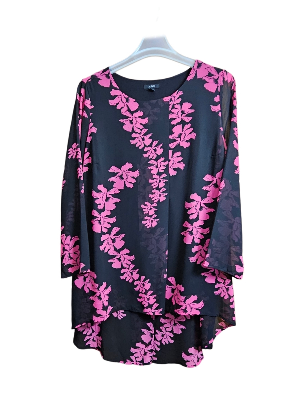 Alfani Womens black pink floral plus size blouse 2x 2xl new NWT